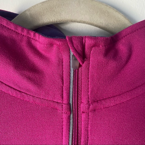 Nike Women's Dri-FIT Running Quarter Zip Top Sz S - Picture 6 of 6